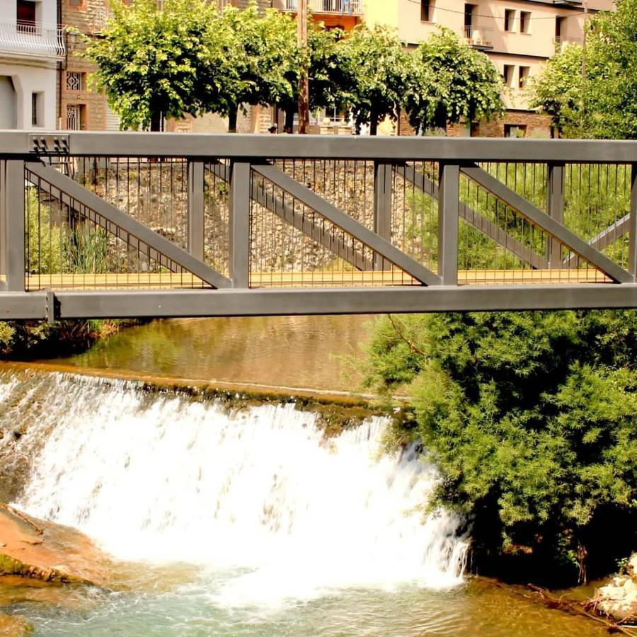 Hostal Fonda Cerdanya La Pobla de Lillet Eksteriør bilde